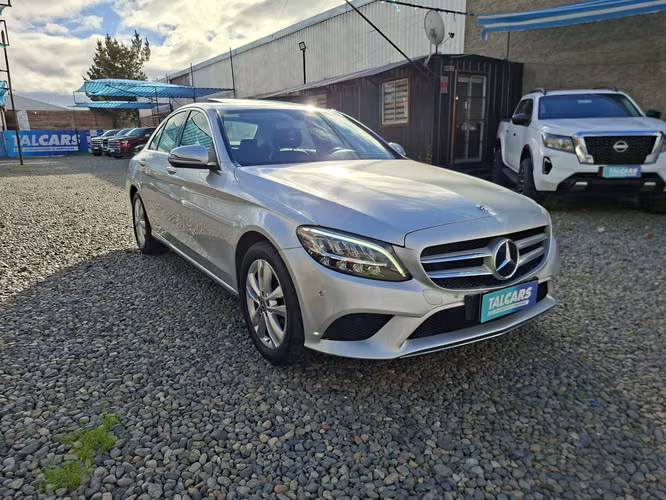 MERCEDES-BENZ C200 2019