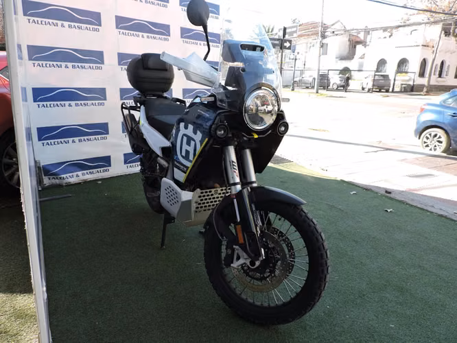 HUSQVARNA NORDEN 901 EXPEDITION  2024