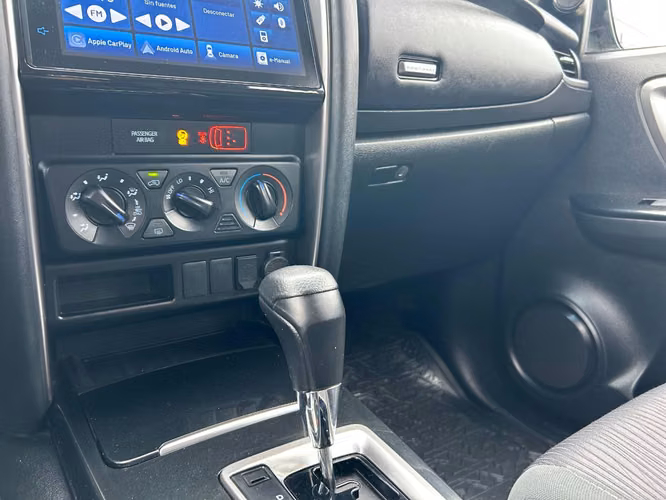 TOYOTA FORTUNER SRV 2.7 AUT 2022