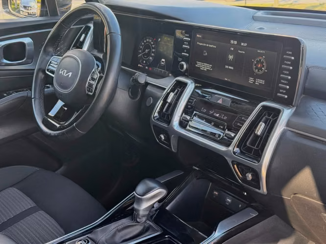 KIA SORENTO EX 2.5 AT GLS 2WD 2023