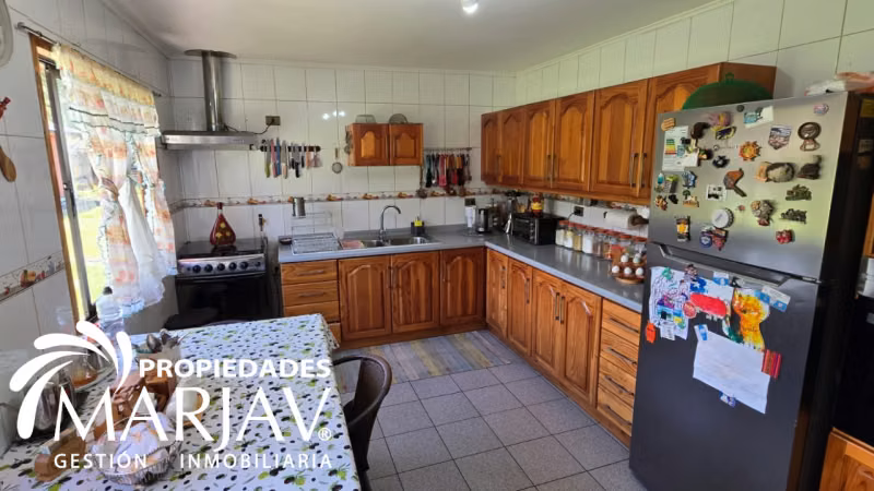 VENTA CASA + 2 CABAÑAS, CONQUIL VILLARRICA