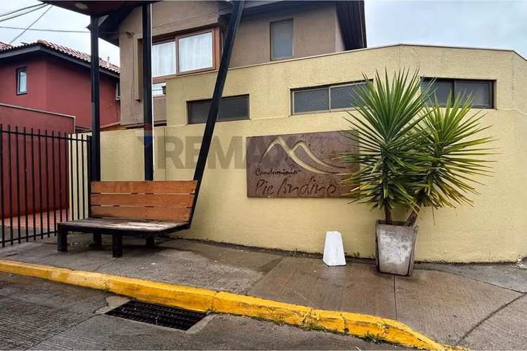 Acogedora casa en venta 4d3b