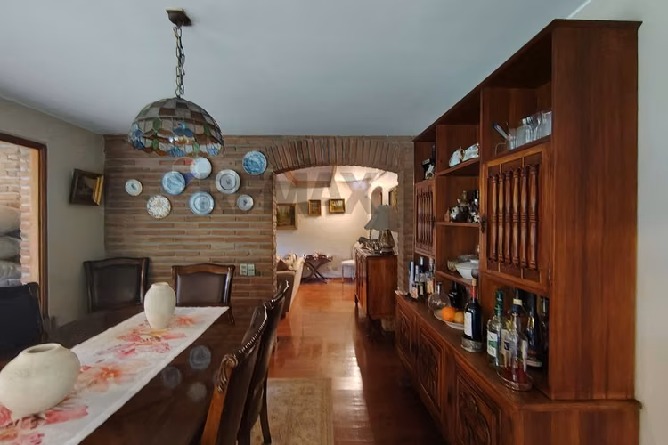 Espectacular casa lo barnechea - Imagen 11
