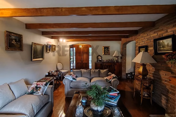 Espectacular casa lo barnechea - Imagen 5
