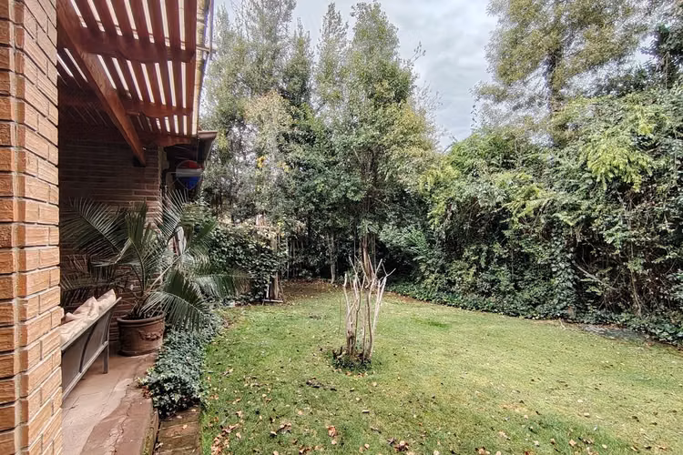 Espectacular casa lo barnechea - Imagen 25