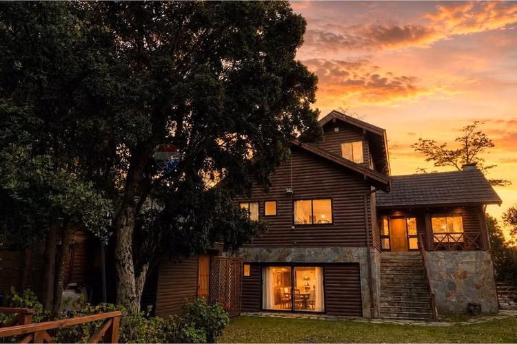 Arriendo diario casa a orillas del lago