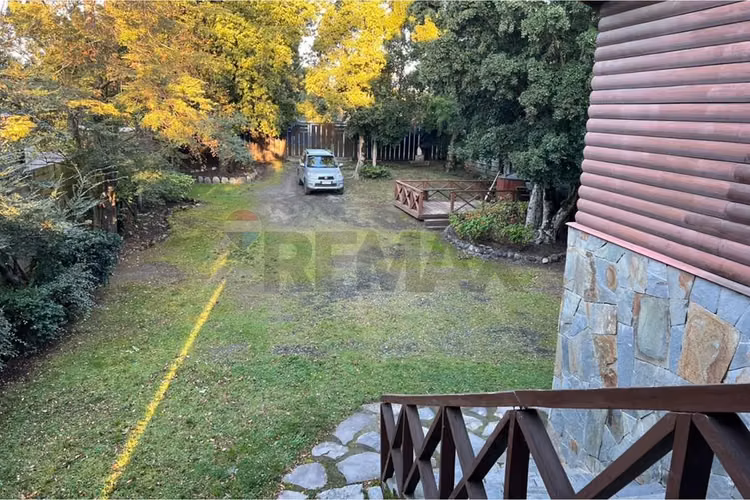 Arriendo diario casa a orillas del lago