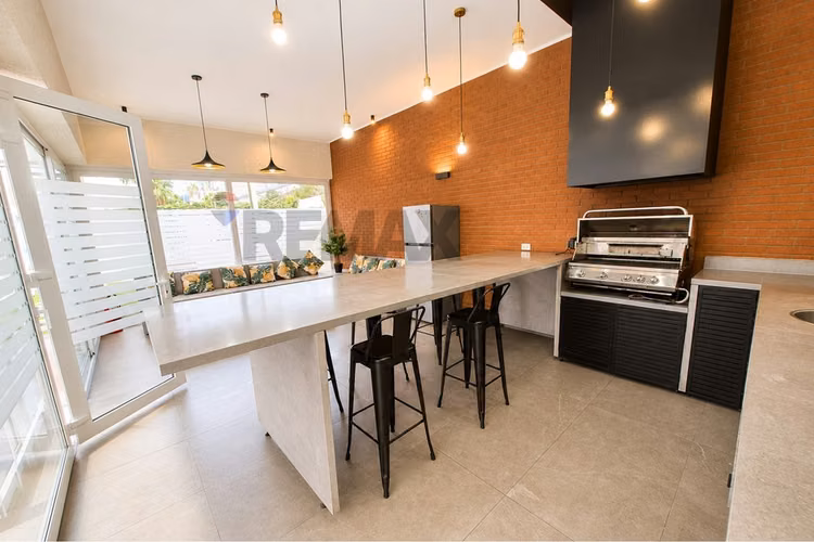 Amplio dpto. plaza ñuñoa | terraza 12 m²