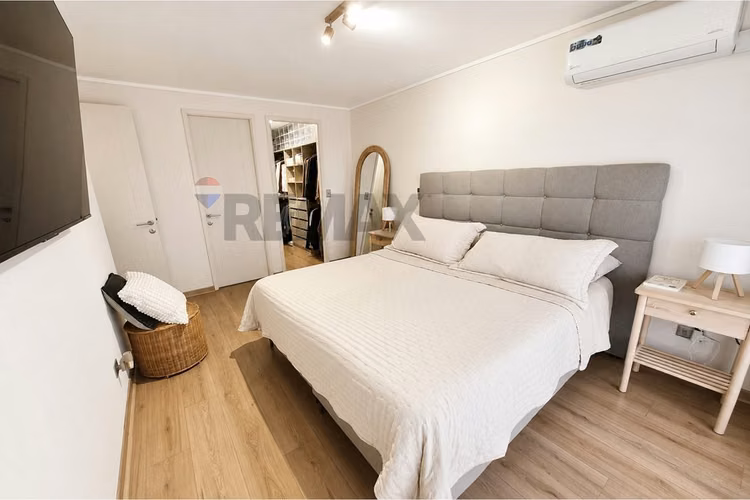 Amplio dpto. plaza ñuñoa | terraza 12 m²
