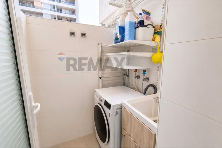 Amplio dpto. plaza ñuñoa | terraza 12 m²