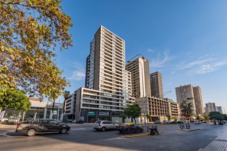 1 DORMITORIO Y 1  BAÑO  METRO ÑUÑOA