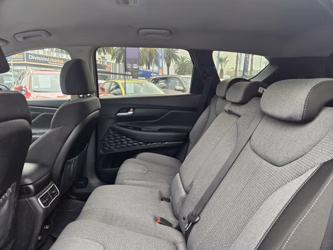 Hyundai Santa Fe Tm 4x4 2.5 Aut 2022 - Imagen 8