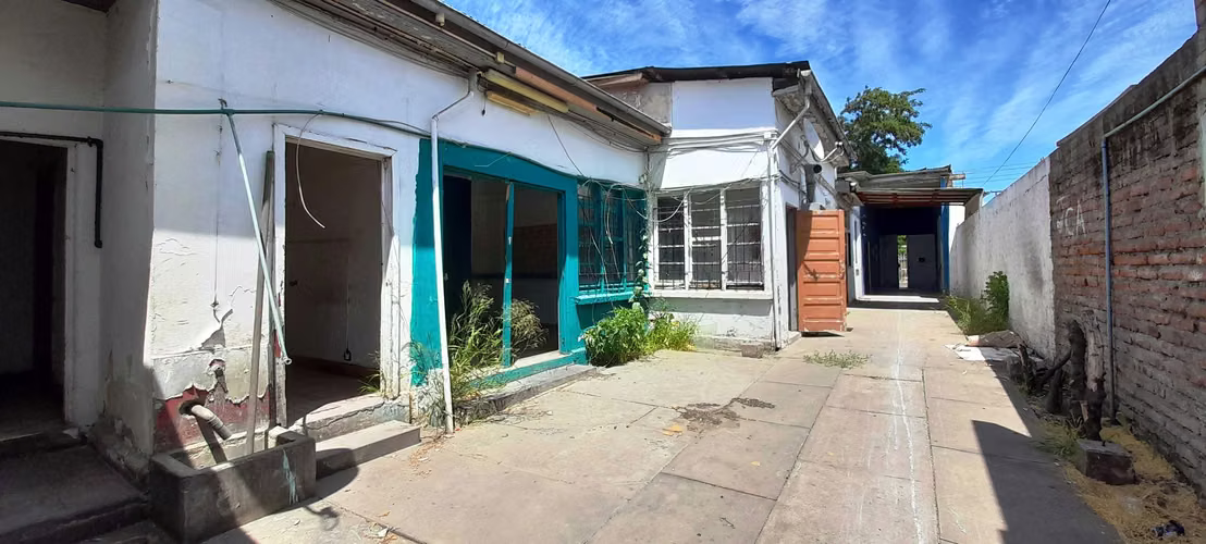 Venta de casa uso comercial para negocio  (177449)