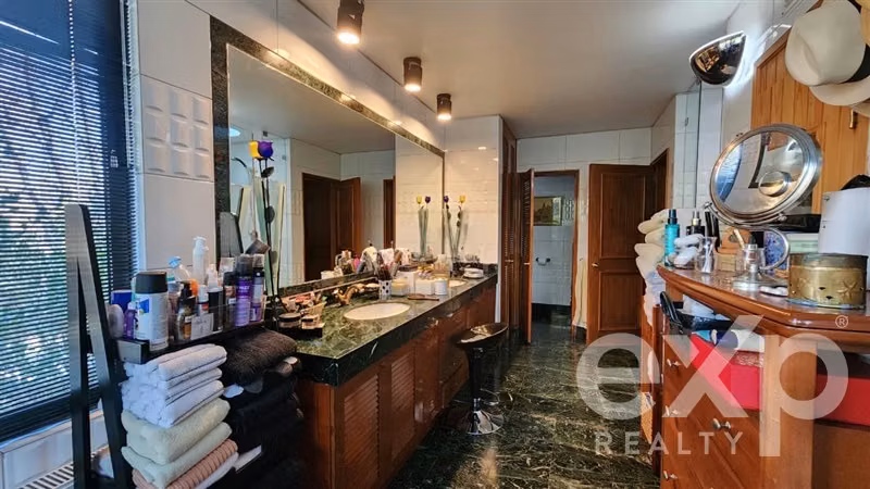 Casa en Arriendo Los Nogales, Lo Barnechea 4D 5B