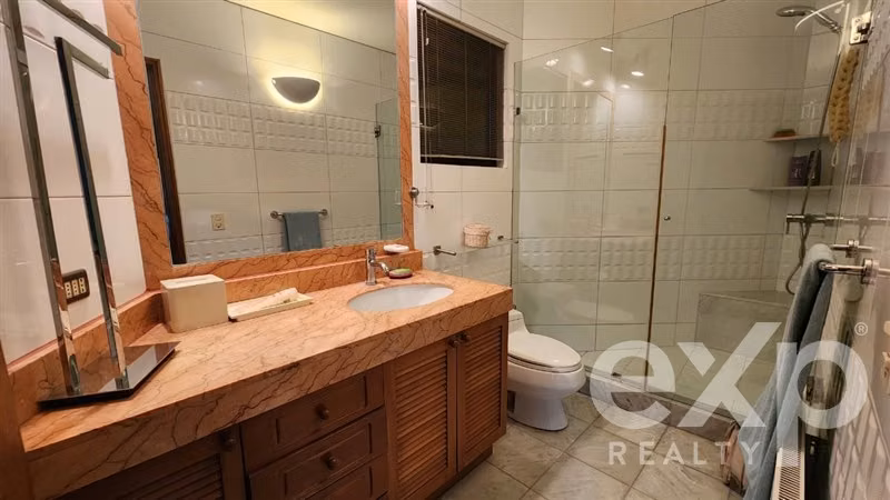 Casa en Arriendo Los Nogales, Lo Barnechea 4D 5B