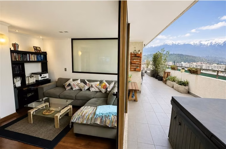 Departamento en venta de 5 dorm. en Las Condes - Imagen 2