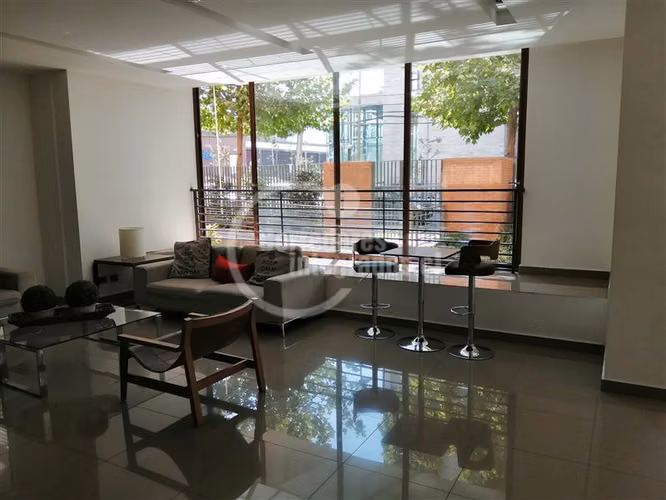 2 dorm. 2 baños. Estac. Bodega. en Las Condes