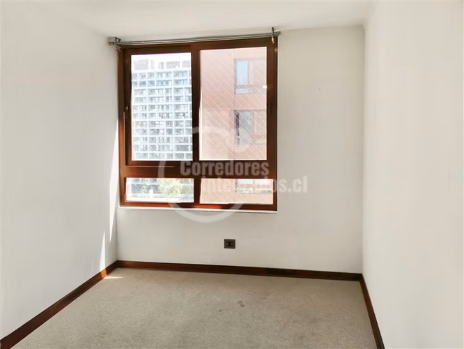 2 dorm. 2 baños. Estac. Bodega. en Las Condes - Imagen 5