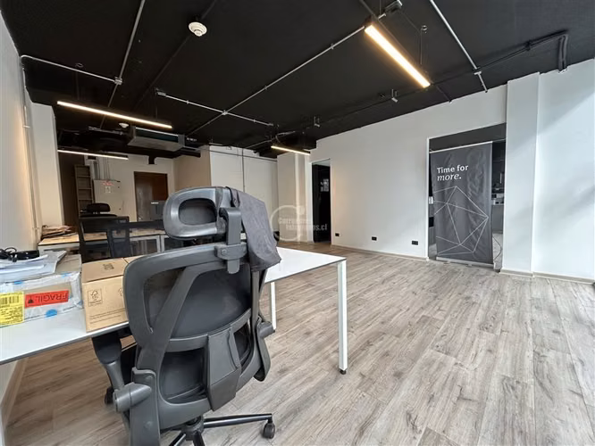 Oficina, Local Comercial en venta en Lo Barnechea