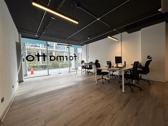 Oficina, Local Comercial en venta en Lo Barnechea