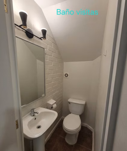 Bella Casa Amplia Psje Micro Barrio Maqui Larapinta
