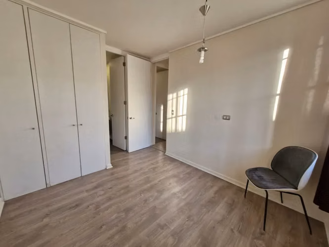Depto 2D2B + estacionamiento y bodega, Barrio Yungay - Vende dueño directo