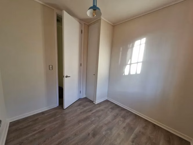 Depto 2D2B + estacionamiento y bodega, Barrio Yungay - Vende dueño directo