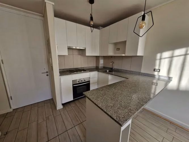 Depto 2D2B + estacionamiento y bodega, Barrio Yungay - Vende dueño directo