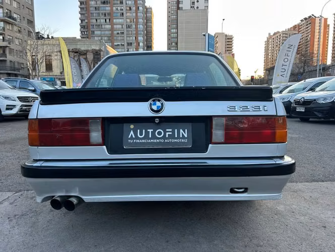 BMW 323 IA - 1985 | 364