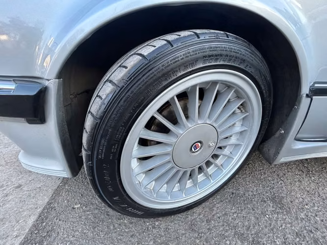BMW 323 IA - 1985 | 364