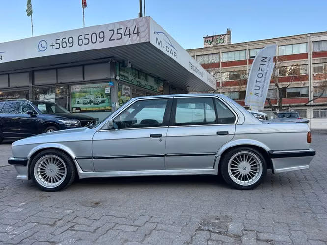 BMW 323 IA - 1985 | 364