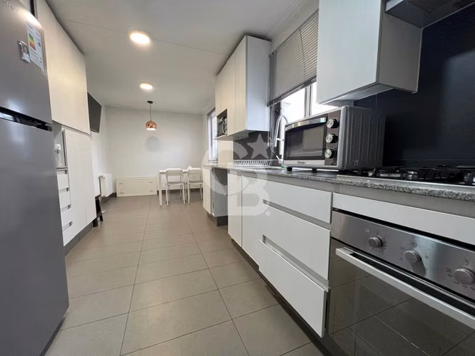 Casa Chamisero | Piscina, Quincho y Cerca de Colegios