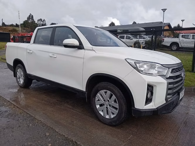 SSANGYONG GRAND MUSSO 2025
