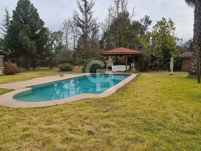 Espectacular Casa Venta/Gran Quincho C. de Tango CBG