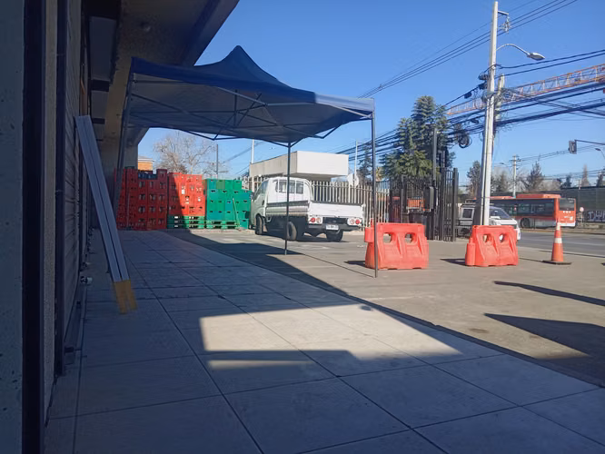 BATERIA DE LOCALES, PROXIMO METRO, OPORTUNIDAD