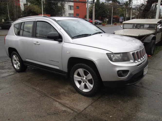 JEEP COMPAS SPORT 4X4 AUTOMATICO