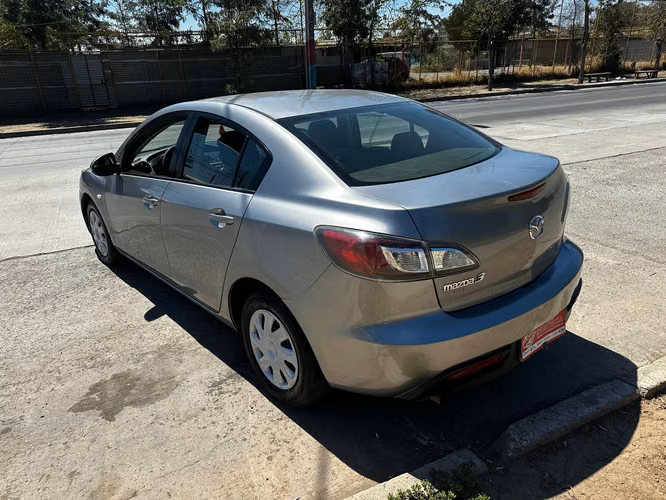 Mazda 3 2012