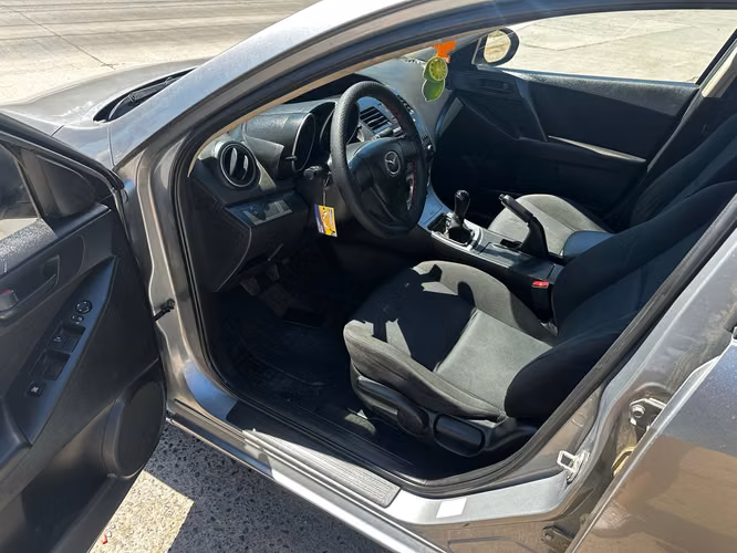 Mazda 3 2012