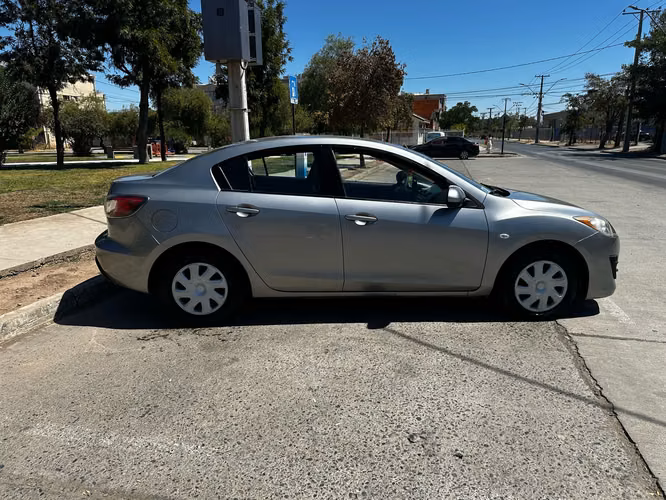 Mazda 3 2012