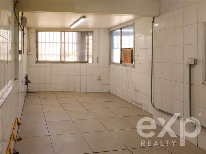 Arriendo Local Comercial en Calle Uno Norte poniente
