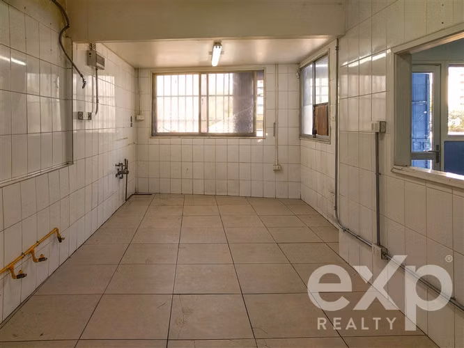 Arriendo Local Comercial en Calle Uno Norte poniente