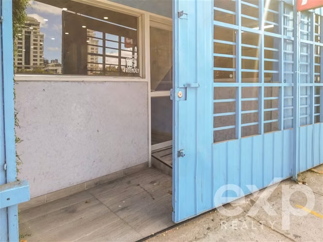 Arriendo Local Comercial en Calle Uno Norte poniente