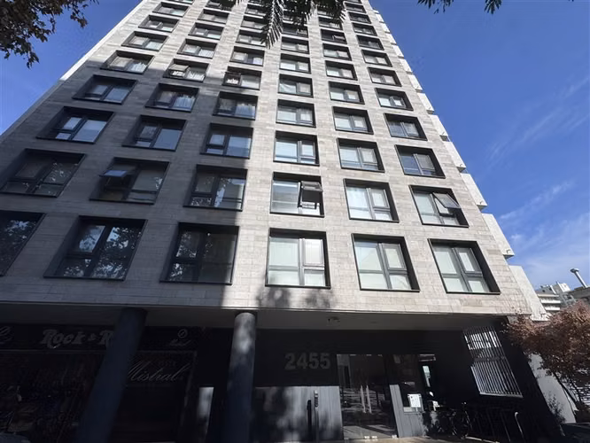 Departamento en venta de 2 dorm, Sucre 2455 - Ñuñoa.