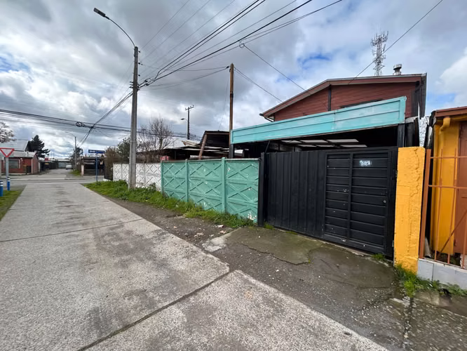 Propiedad con 2 casas cerca de Inacap (177697)