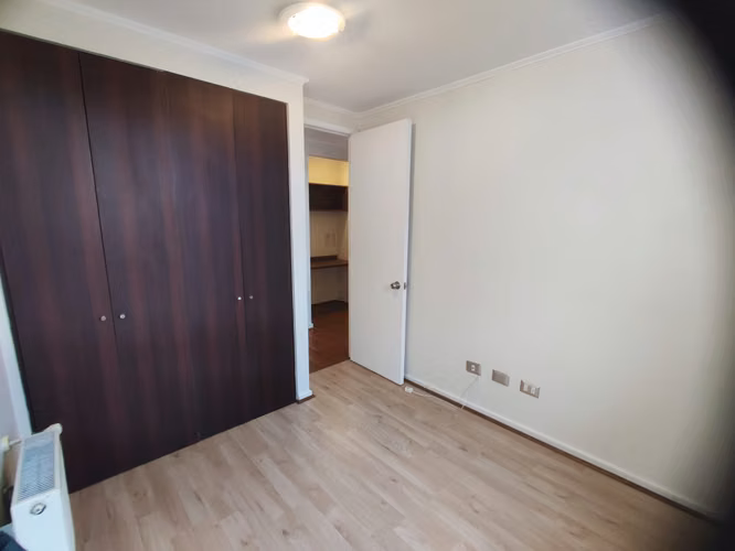 Coyahique, arriendo. Moderno, seguro y amplio departamento, a pasos de la plaza
