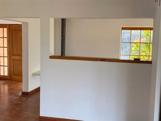 210 m2 construidos en 4000 de terreno, 3D 2B estar y servici