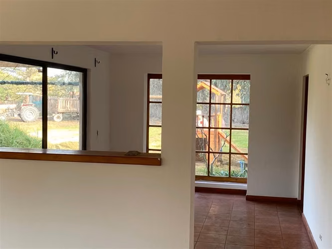 210 m2 construidos en 4000 de terreno, 3D 2B estar y servici