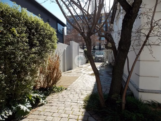 Local Comercial de Alta categoría en arriendo en Las Condes - Imagen 16
