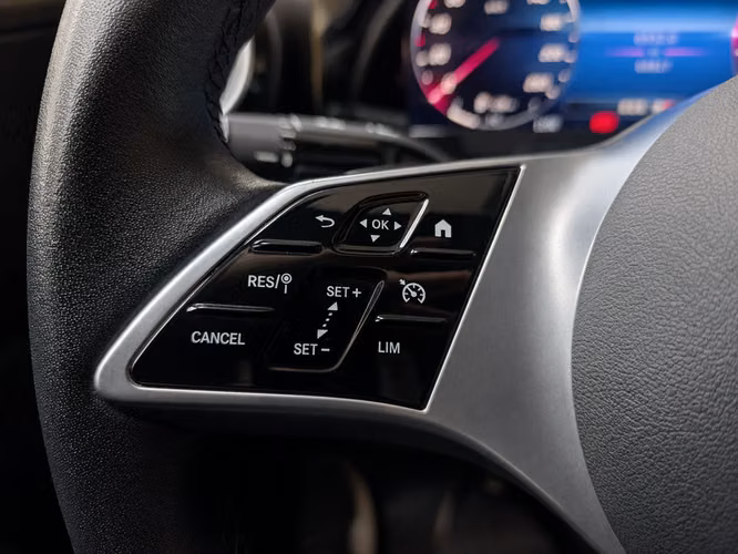 MERCEDES BENZ C 200 C 200 - 2023 | 2900