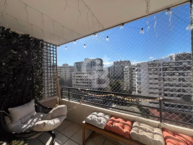 Luminoso y acogedor, vista despejada al oriente